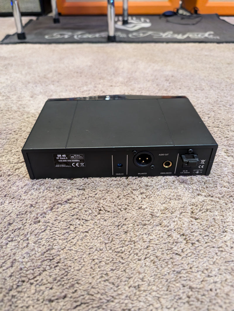 AKG 45 VOCAL Set Wireless Handheld Microphone System (USED)