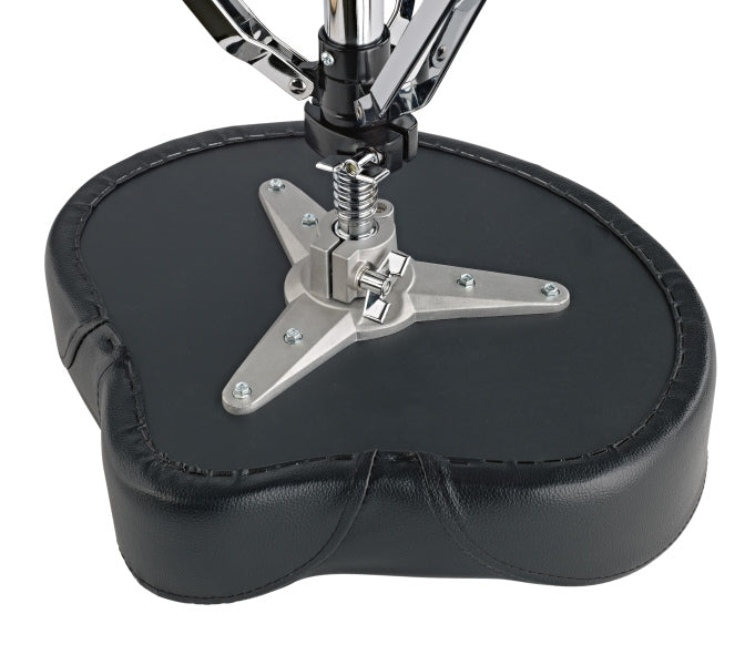 K&M 14038 Spindle Drum Throne w/Black Leather Seat