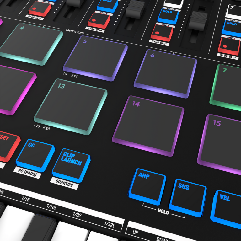 Reloop KEYPAD PRO Compact DAW Workstation With Wireless MIDI