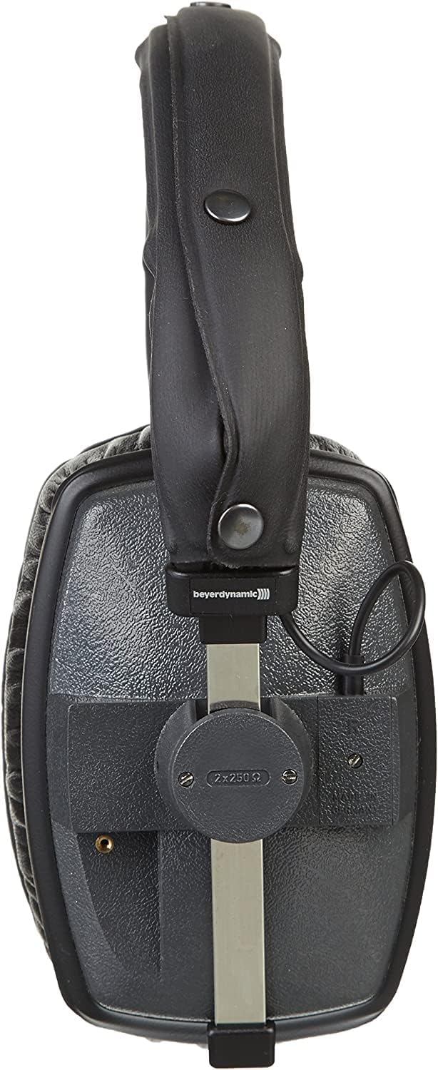 Beyerdynamic DT-150 Casque de studio isolant à dos fermé 250 ohms 