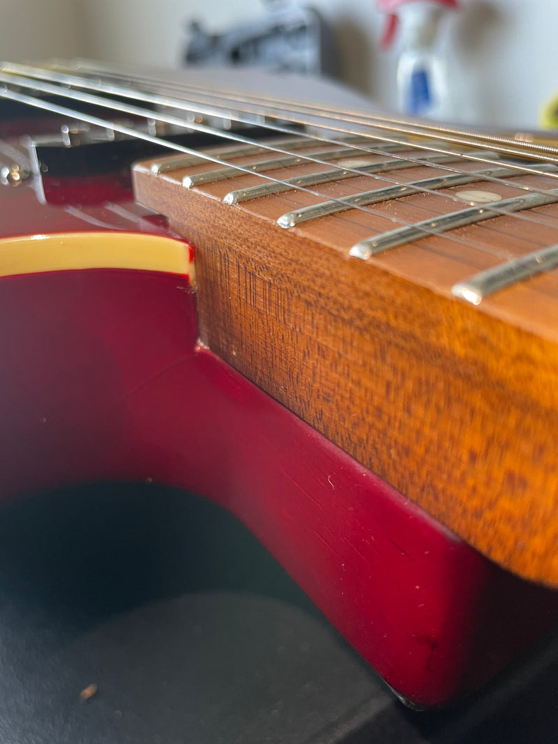 Michael Kelly HYBRID PORT 60 Semi Hollow-Body Electric Guitar (Transparent Red) (DEMO)