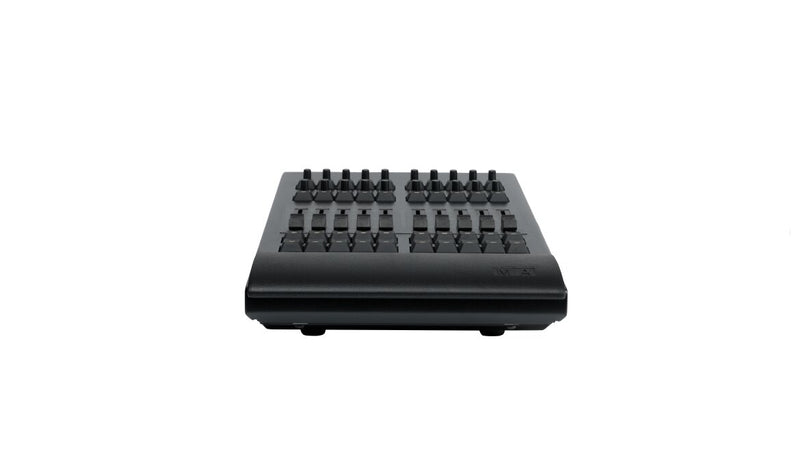 MA Éclairage MA4023575 sur PC FADER WILT LIGHING FADER / CONTRÔLEUR