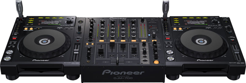 Pioneer DJ CDJ-850 DJ Multi Player With Disc + DJM-800 4-Channel High-End Digital Mixer (USED)