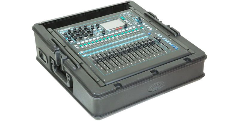 Rack de mixage supérieur 10U rotomoulé SKB