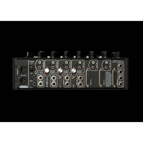 PLAYdifferently MODEL-1 Premium 6-Channel Analog DJ Mixer