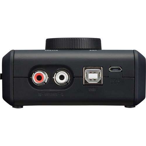 Zoom U-22 USB Mobile Recording And Performance Interface - Red One Music