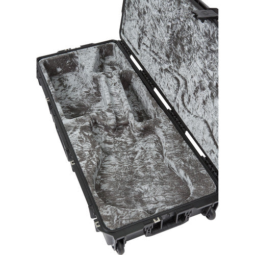 SKB 3I-4217-62 Étui de vol imperméable iSeries pour la guitare Jaguar / Jazzmaster