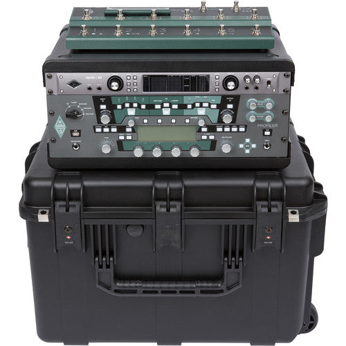 SKB iSeries 2317-14 4U Flyrack Case for Line 6 Helix/Kemper Guitar Processor and Foot Controller