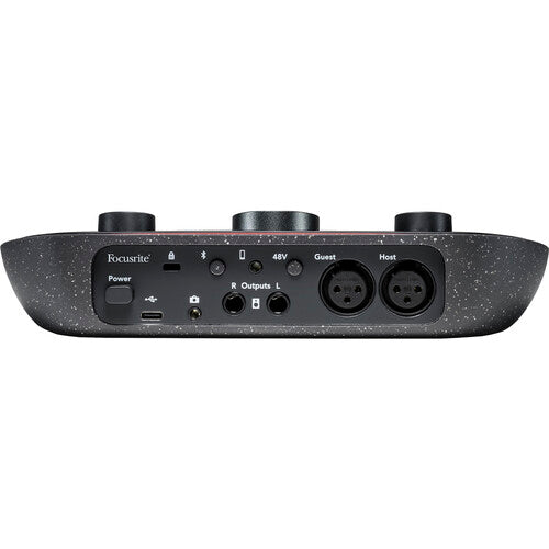 Focusrite VOCASTER TWO STUDIO 1-Person Podcasting Kit