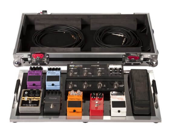 Gator G-TOUR-PEDALBOARDLGW Grand Pédalier avec Roues et Flight Case