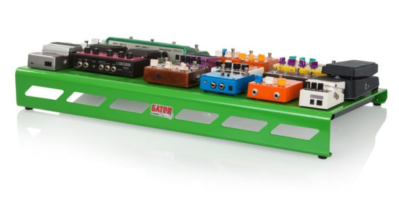 Gator GPB-XBAK-GR Pédalier en Aluminium Extra Large avec Sac de Transport - Vert Screamer 