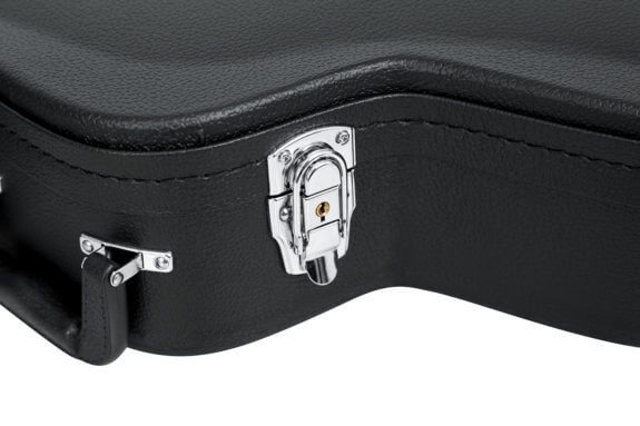 Gator GWE-CLASSIC Étui rigide en bois pour guitare classique