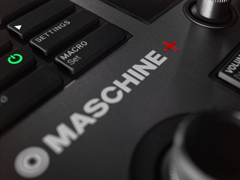 Native Instruments MASCHINE+ Instrument de production et de performance autonome