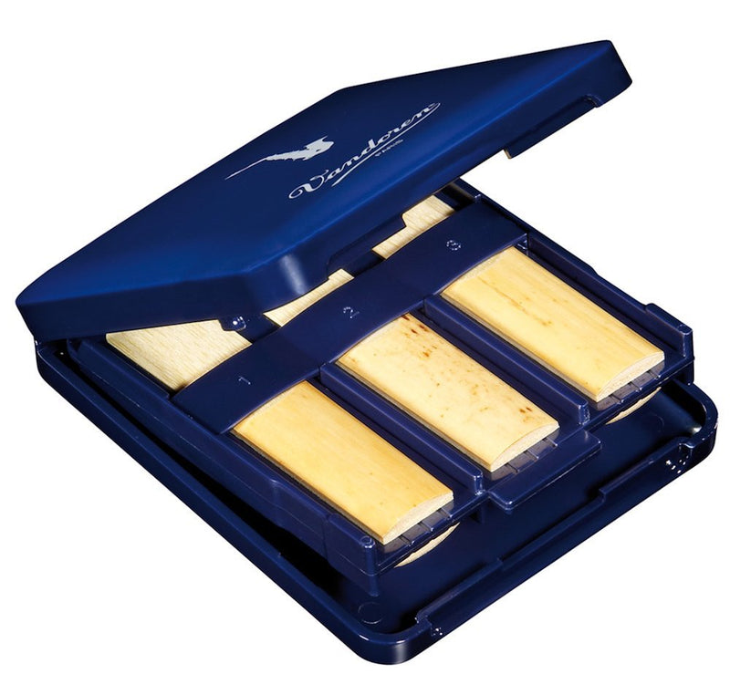 Vandoren VRC620 Alto saxophone/Clarinet Reed Case for 6 Reeds