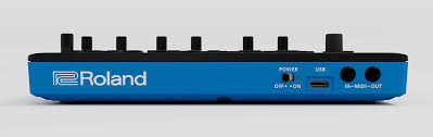 Roland AIRA COMPACT J-6 Chord Synthesizer